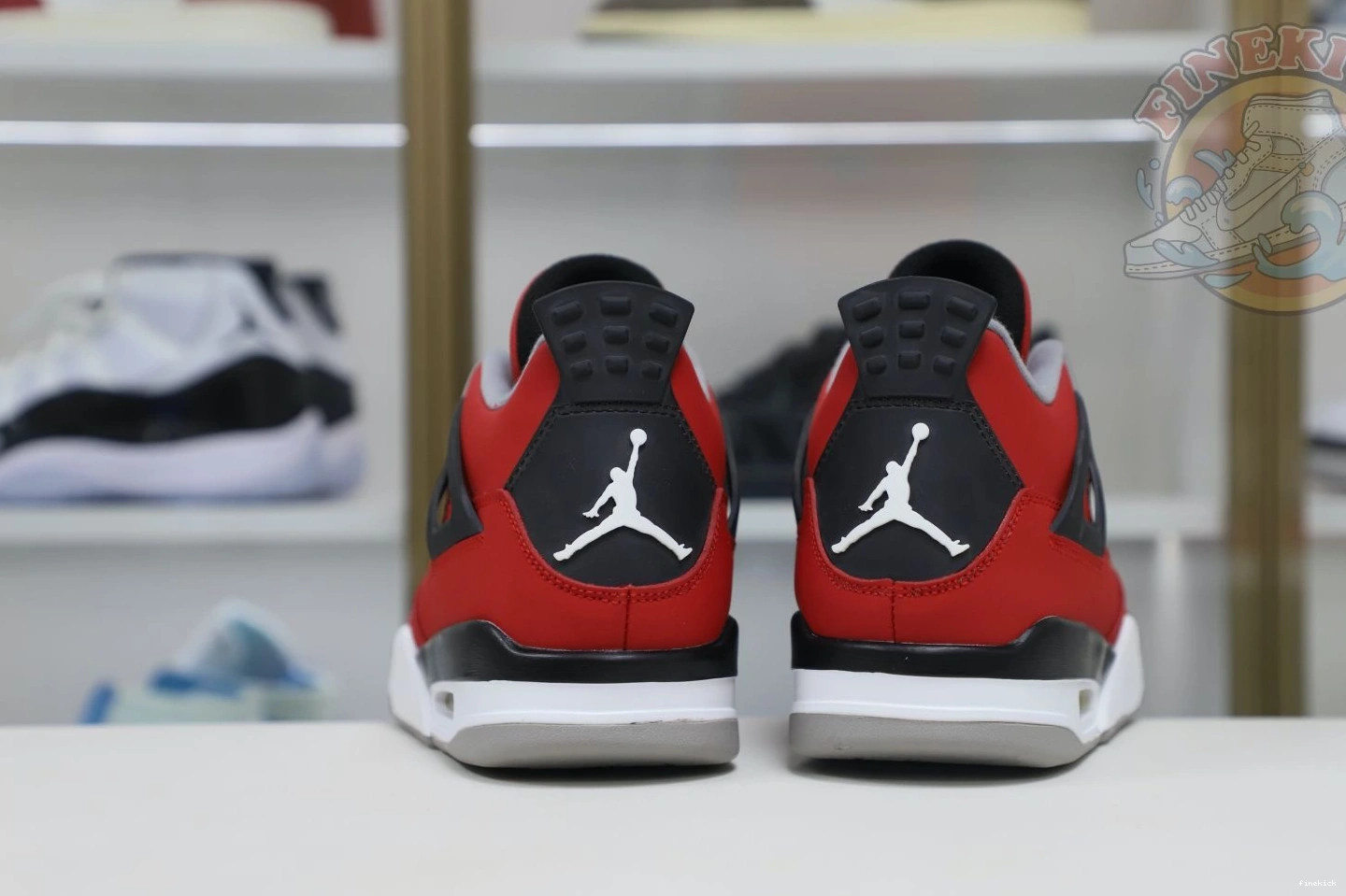 Bravo Jordan Jordan4 Air RetroToro 1108